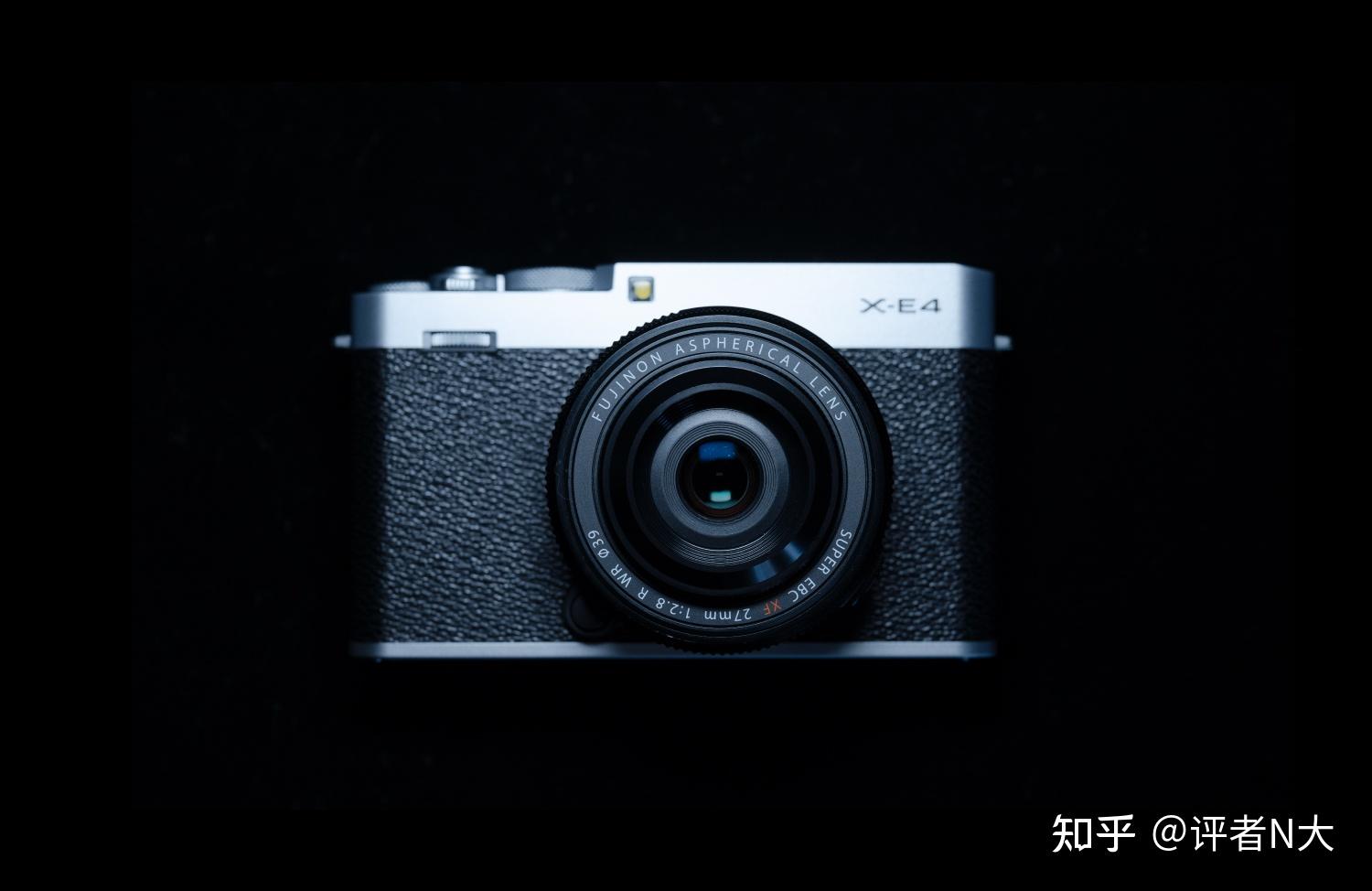 富士xt30和xe4买哪一个比较适合小白