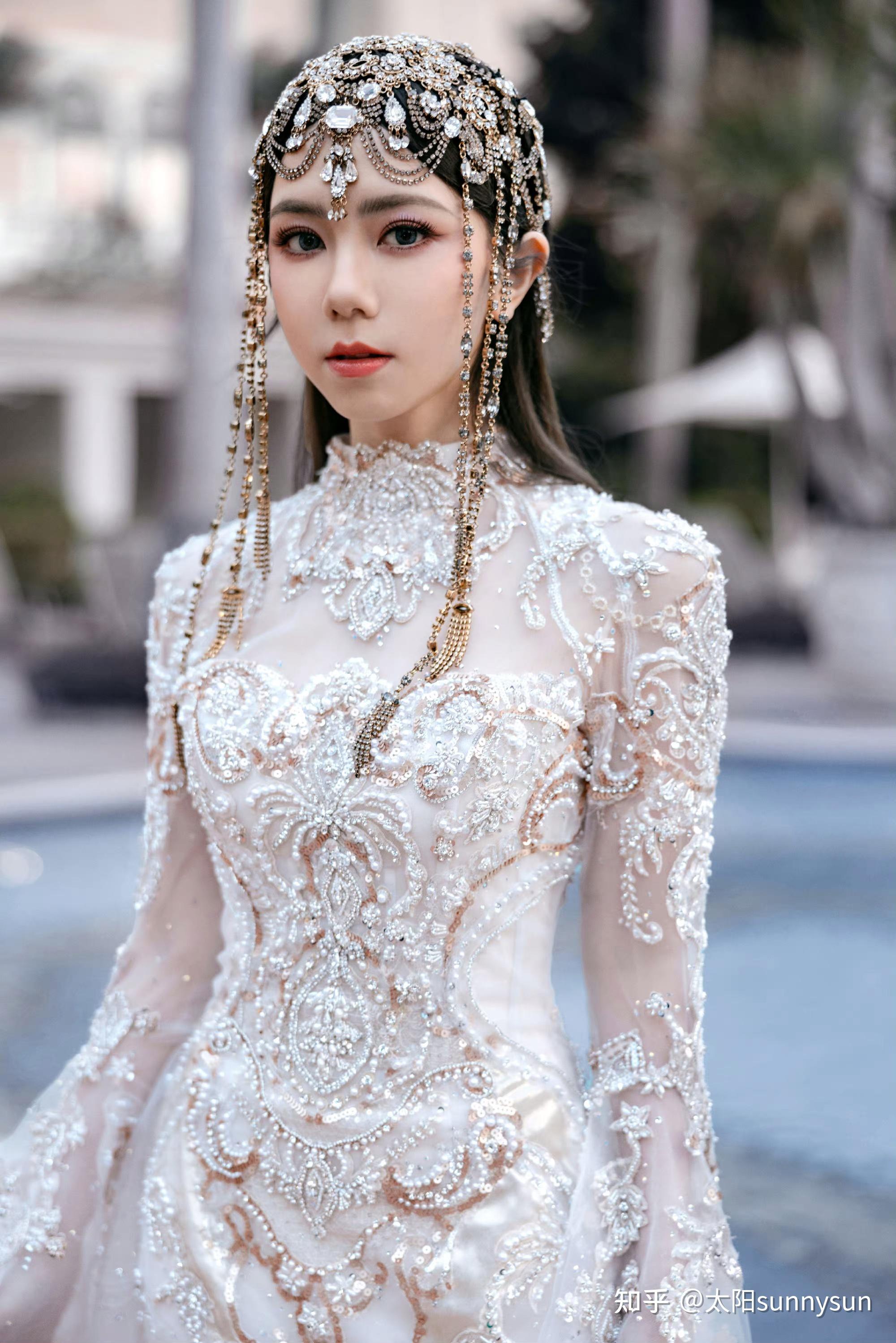 邓紫棋最让你眼前一亮的穿搭是什么? - 知乎