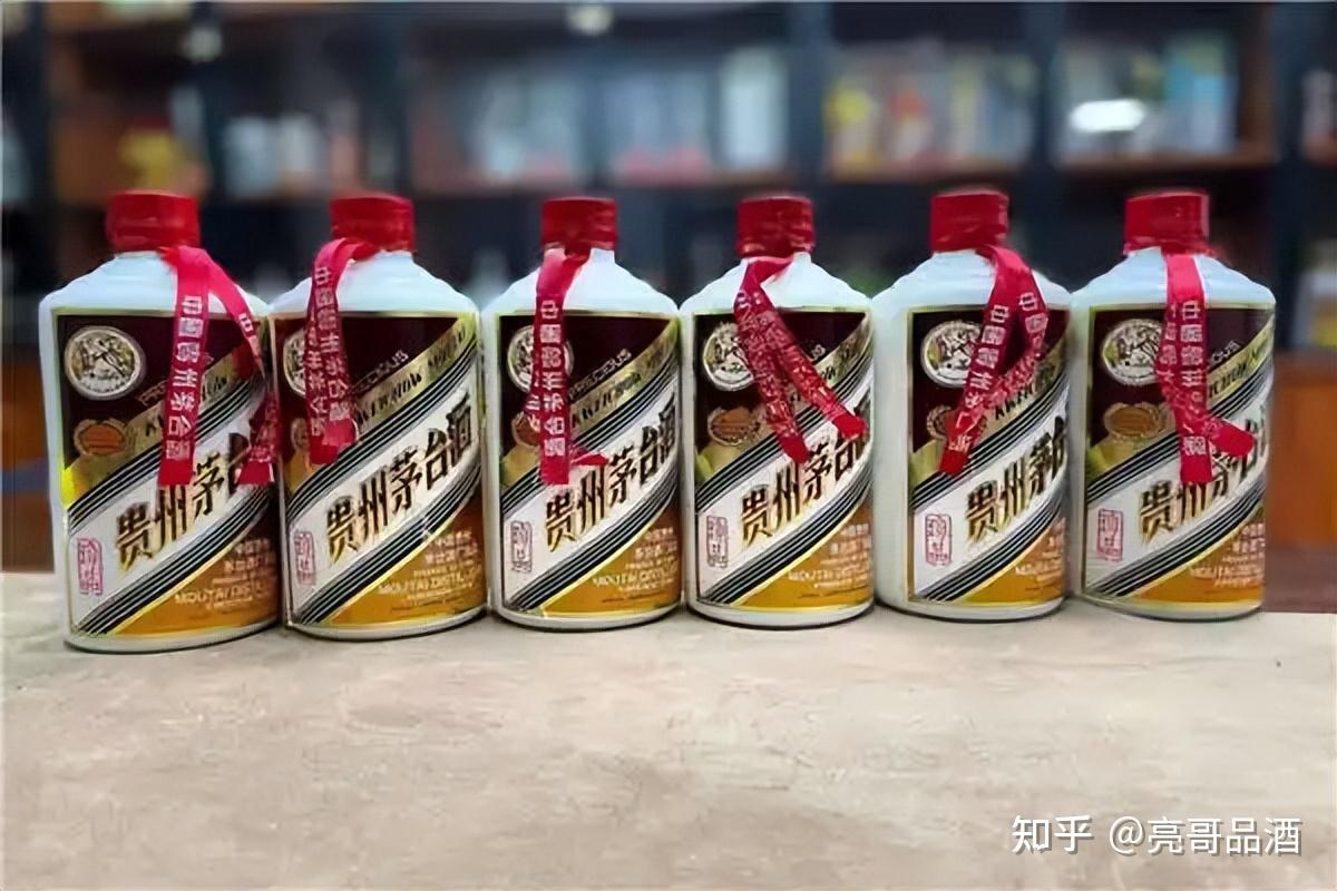 最值得收藏的白酒排行榜,五粮液排第三,茅台排第二,建议了解- 知乎 最值得收藏的白酒排行榜,五粮液排第三,茅台排第二,建议了解- 知乎