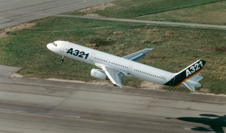 A321首飞30年后成为最成功机型 - 知乎
