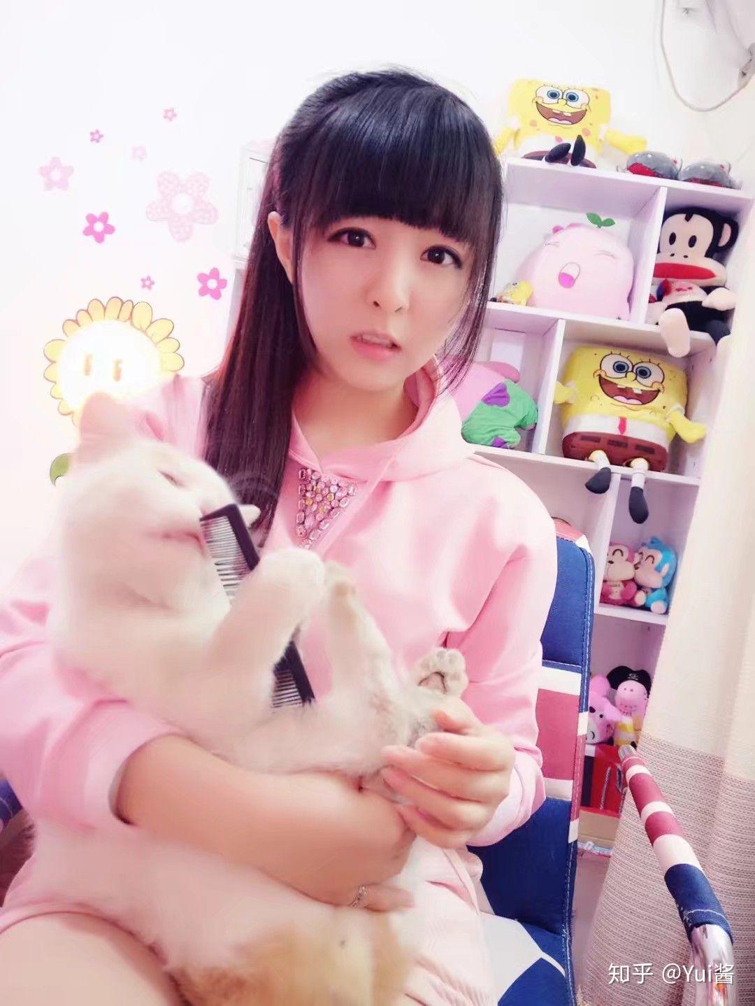 如何客观评价歌手童可可