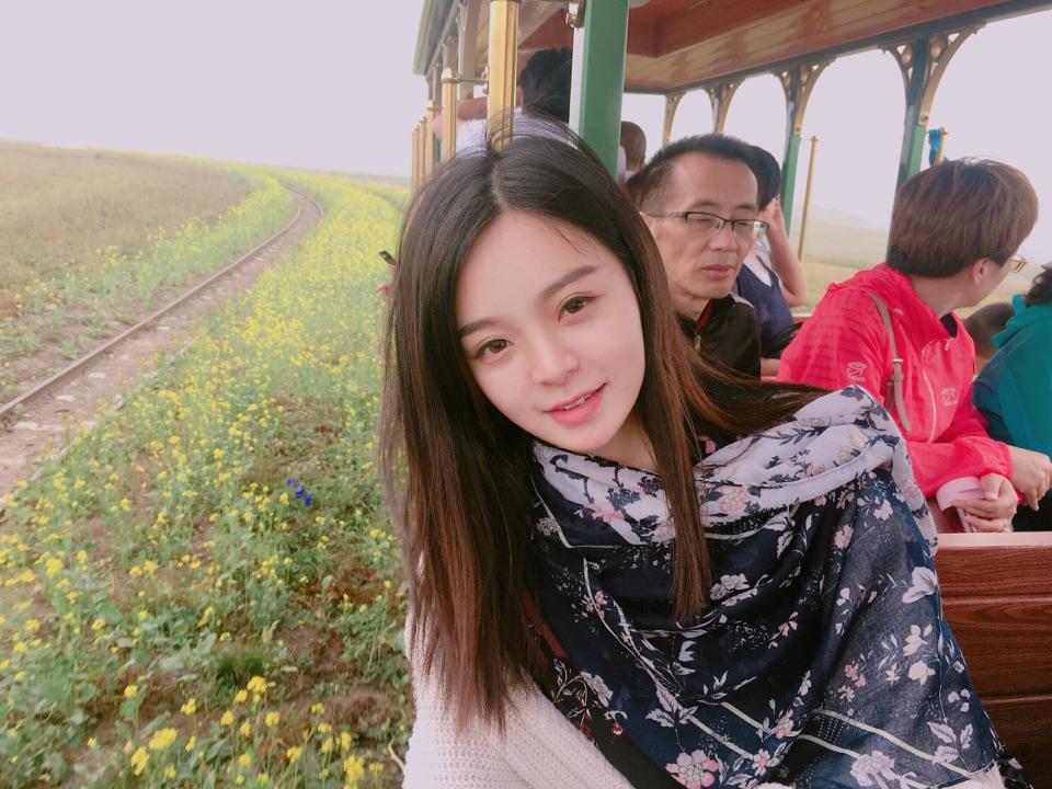 一个人旅行应该怎样自拍