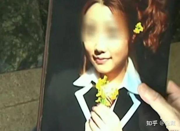 武大骗婚女张舒丹:仅33天卷走274万与4套房,出逃后丈夫跨国追捕 - 知乎