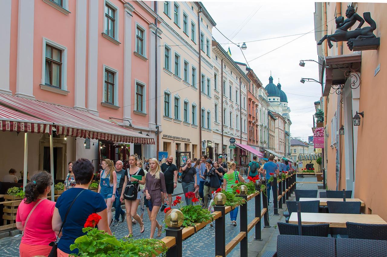 2. 时尚居住领地