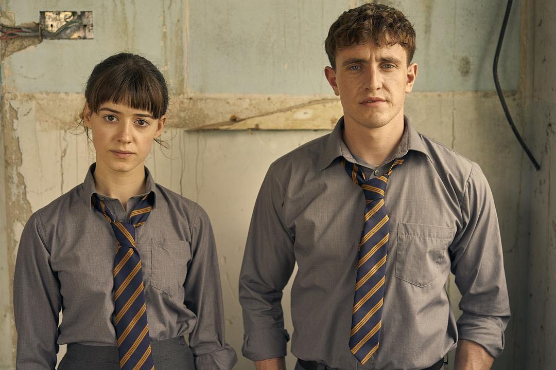 英剧《普通人》|真正爱你的人,从来不会因为你的脆弱而离开