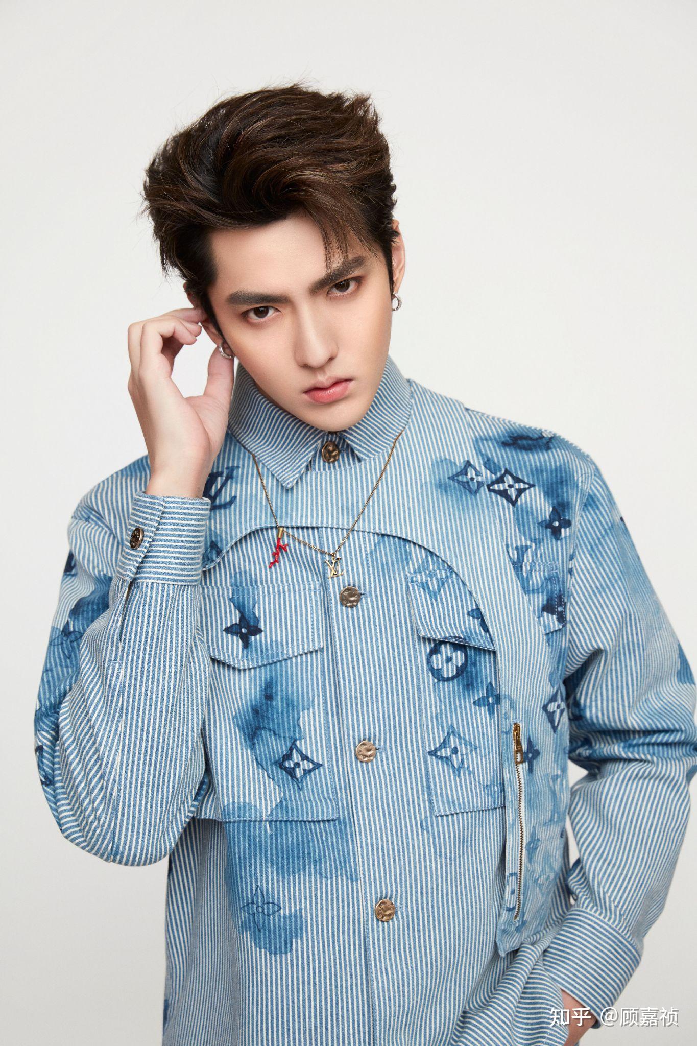 吴亦凡有什么出圈神图? - 知乎