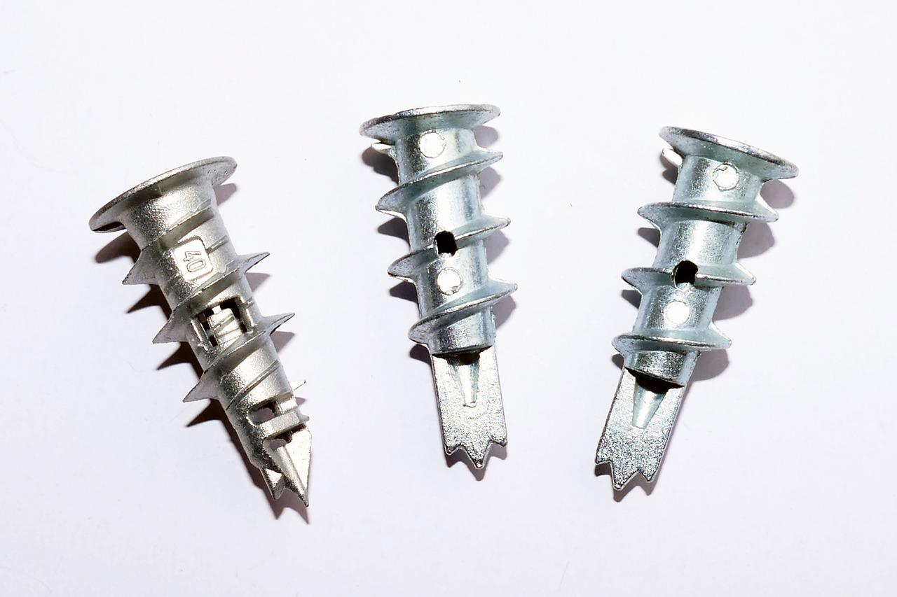 2. 找到拆卸位置