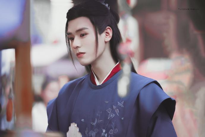 龚俊：如何从校草修成《山河令》鬼王温客行？ - 知乎