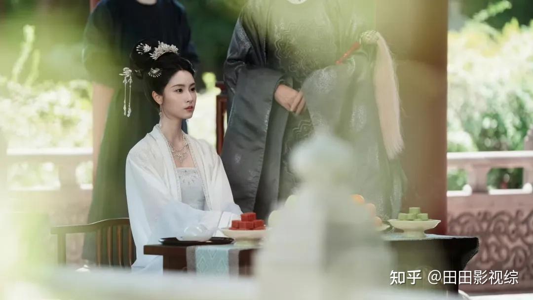 《大奉打更人》:如何评价毛晓慧饰演怀庆女帝这个角色? - 知乎