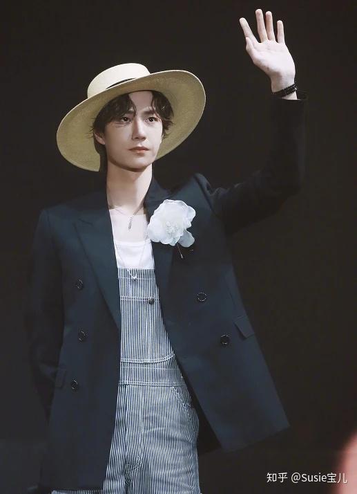 王一博戴的芍药多少钱? - 知乎