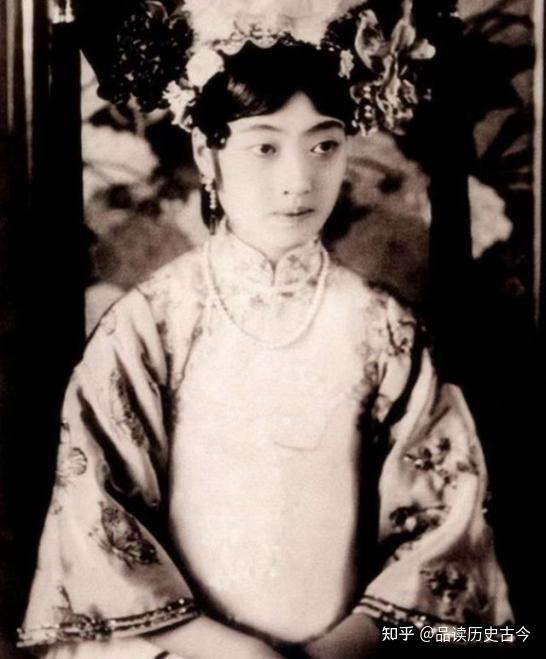 大清末代皇妃文绣:一个敢与溥仪大闹离婚的女子 - 知乎
