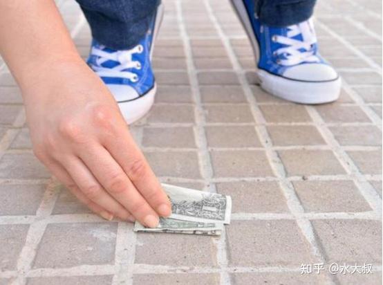 路上的东西别随便捡,否则会给我们带来麻烦,尤其是这“5种”! - 知乎