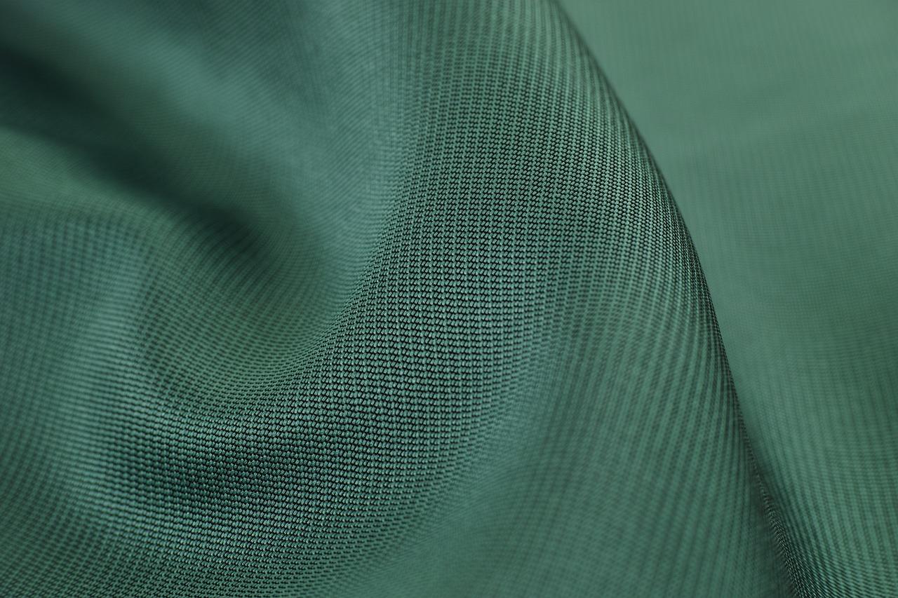 2. 织物编织工艺