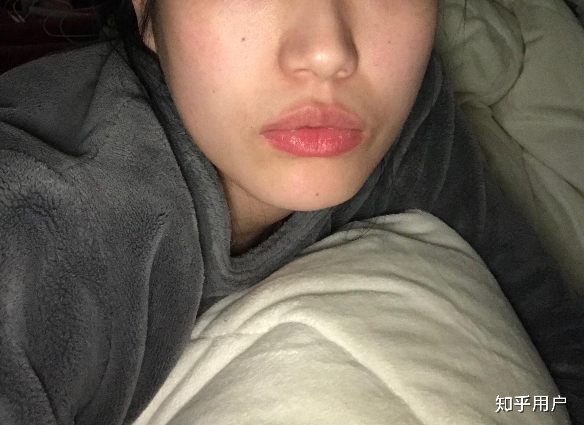 嘴唇厚且翘是什么体验? - 知乎