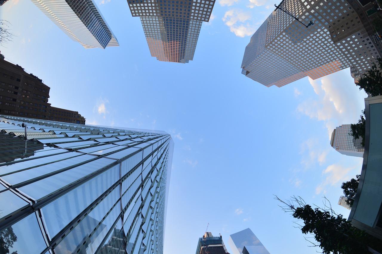 贸易广场是什么路