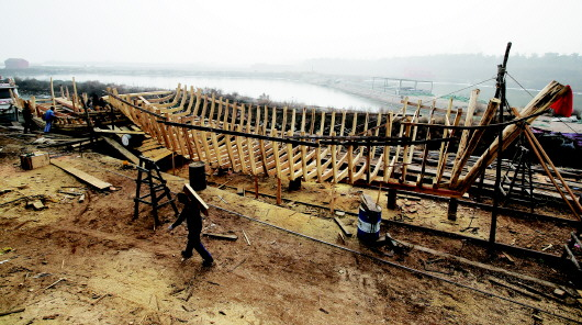 五一想在青岛内玩玩请问有什么人不多的有点意思的地方可以去吗