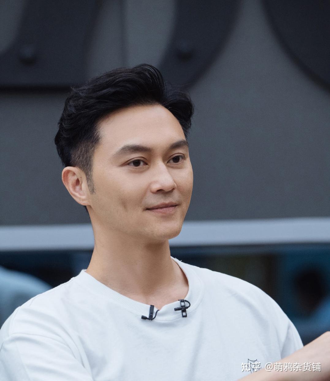 如何评价大佬们唱儿歌,幼稚园扛把子张智霖是军师,大湾区全员喜剧人?