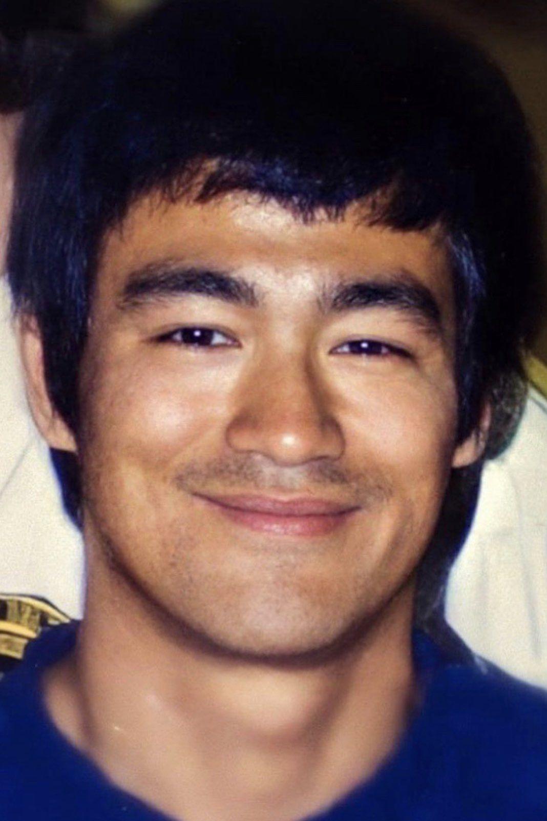 你收藏过哪些李小龙的经典照片? - 知乎