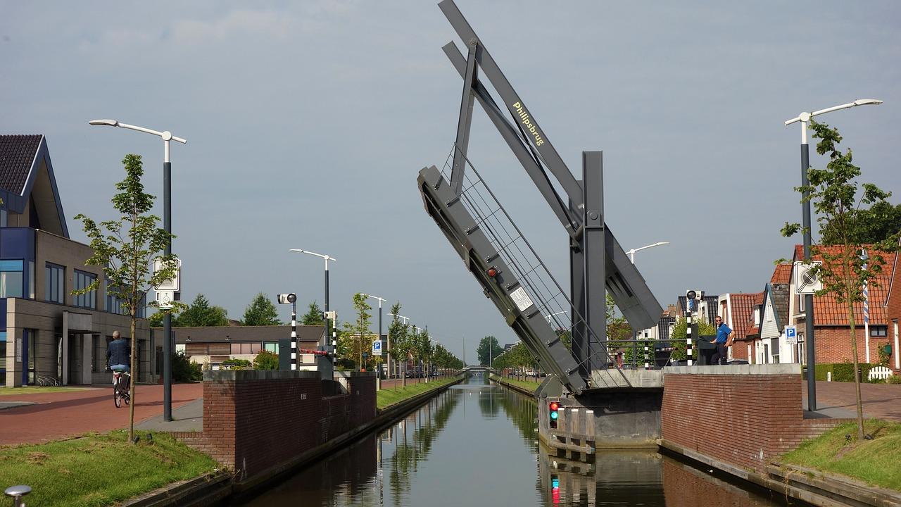 哪里要建跨海大桥