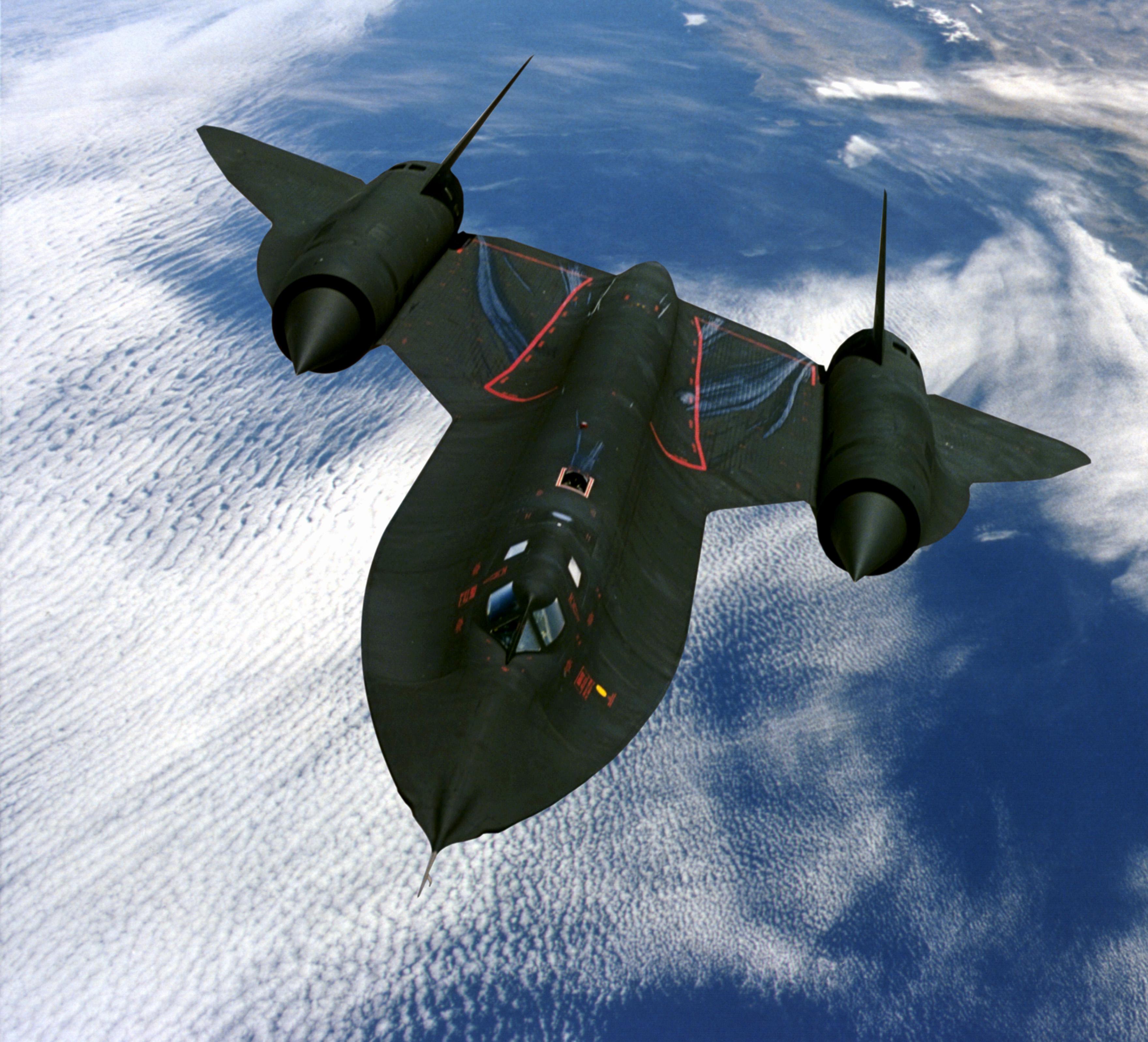 如何评价sr71黑鸟高空高速战略侦察机