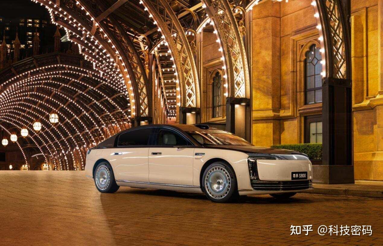 专属迎宾灯语+华为乾崑智驾ADS 4.1，尊界S800这次OTA升级很有料