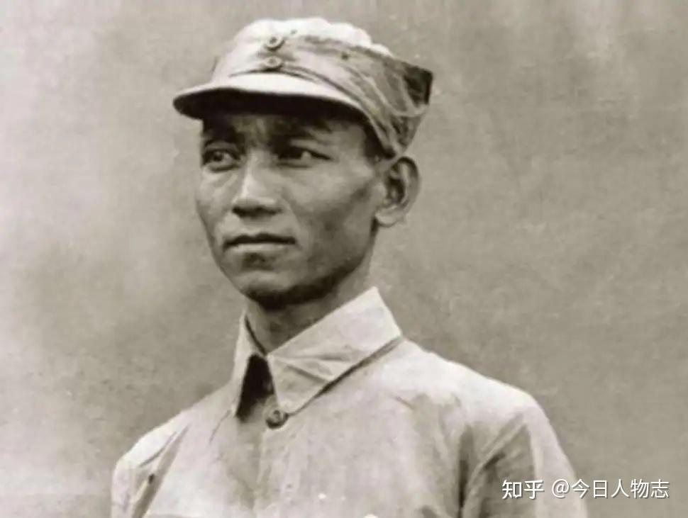 陈光：资历战功都很高，55年授衔前自焚身亡，34年后才知事情真相 - 知乎