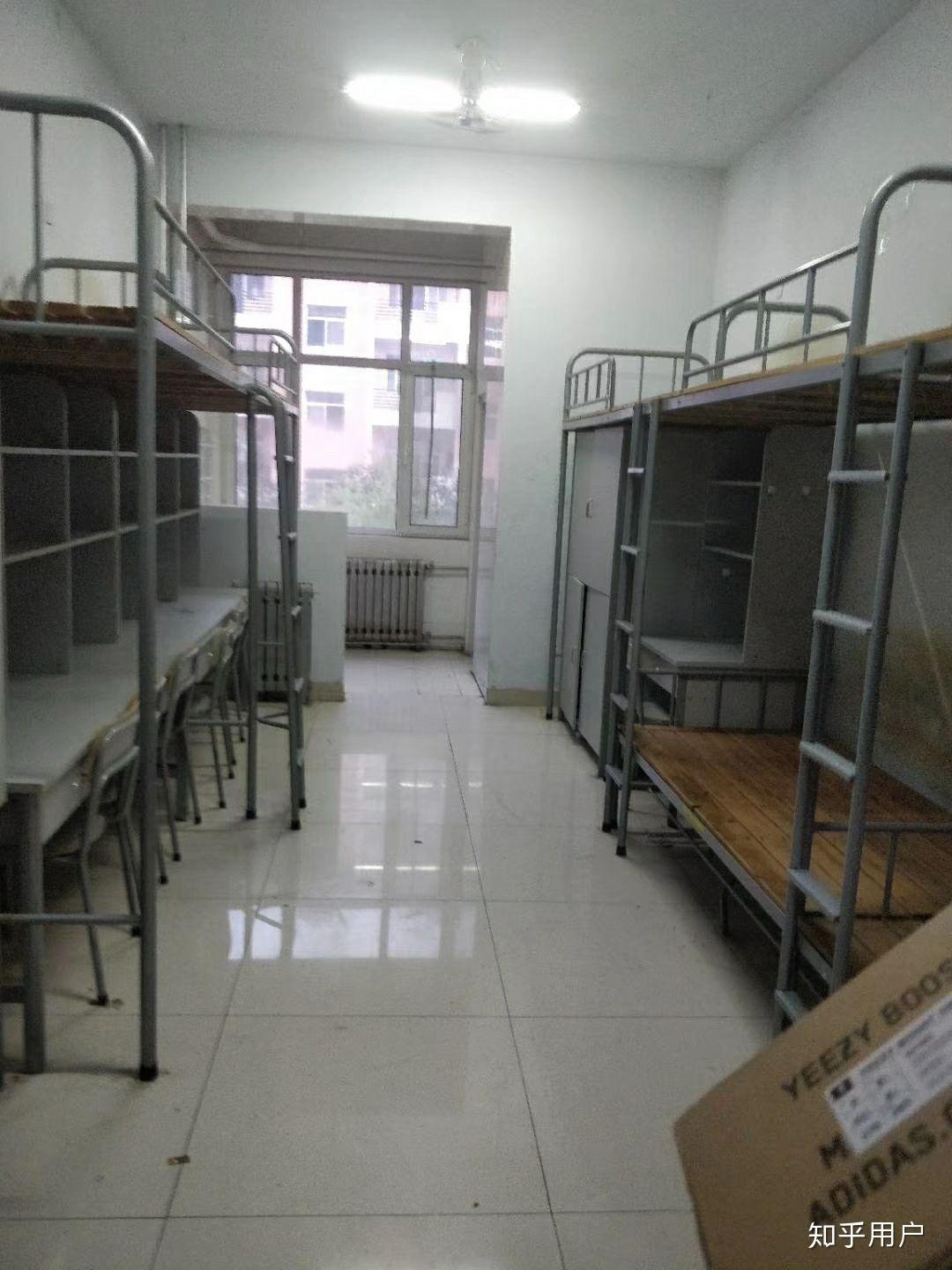 今年刚考上滨州学院我想知道严不严啊宿舍环境怎么样学习氛围怎么样