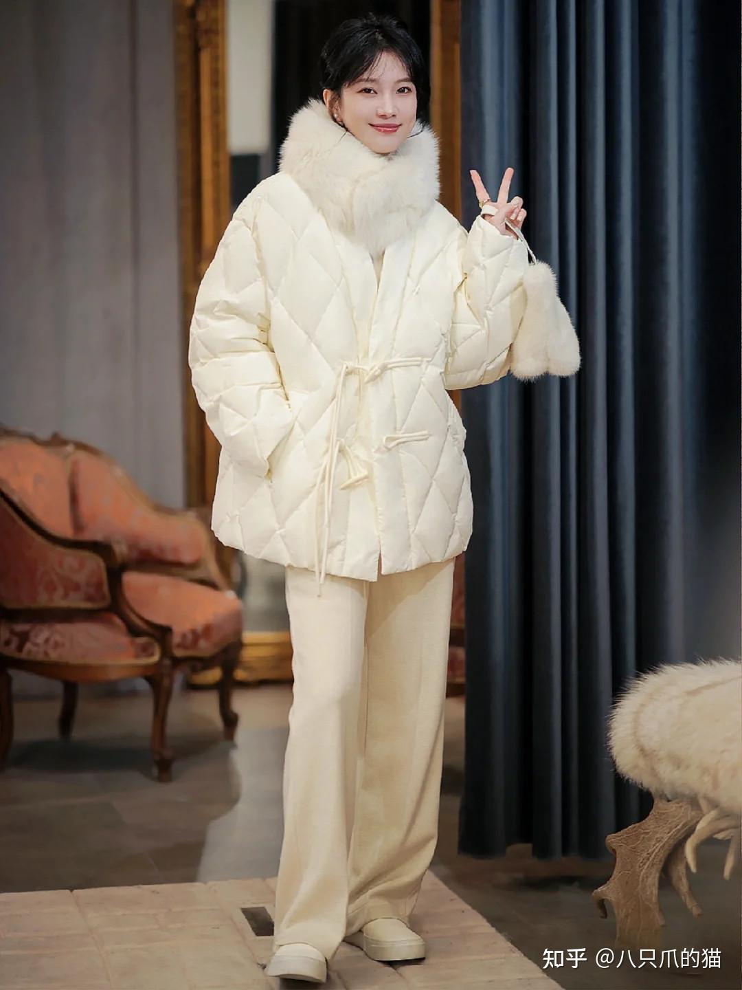 大鹅、北面失宠了!今年流行新中式羽绒服,优雅知性尽显东方美 - 知乎