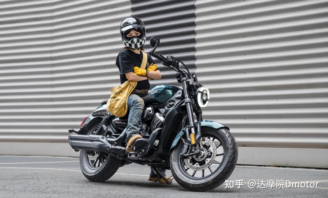 自动挡+毫米波雷达,250巡航车型再进化,赛科龙AQS 250正式发布!