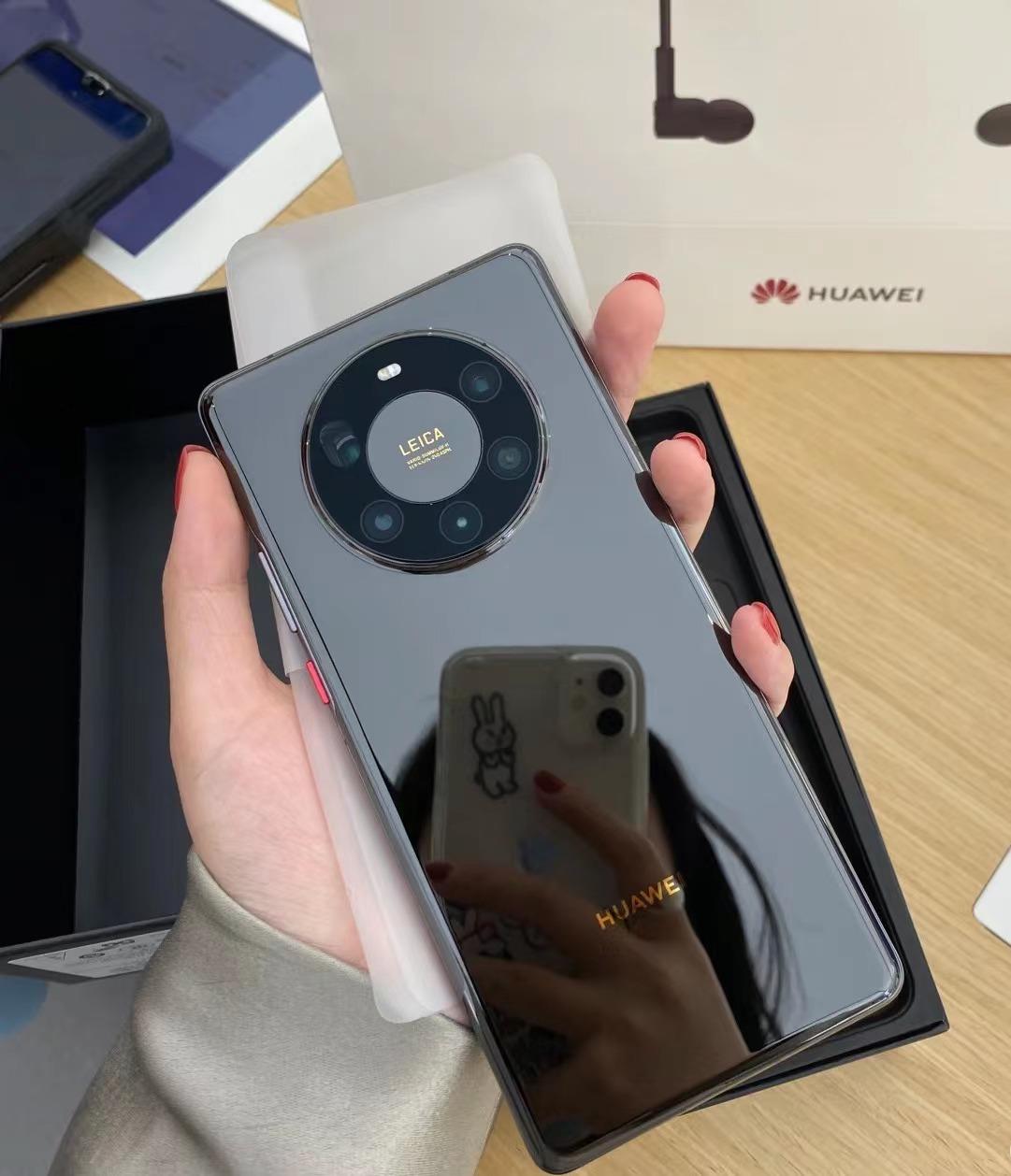 华为mate40pro 与保时捷版相比较有什么区别,哪个更值得购买? - 知乎