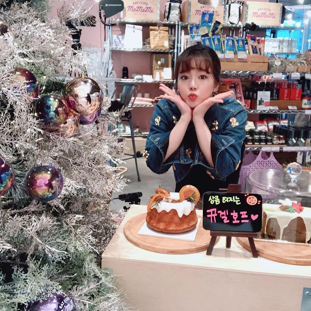 sunny作为李秀满的侄女不应该有很多资源吗 为什么现在感觉查无此人?