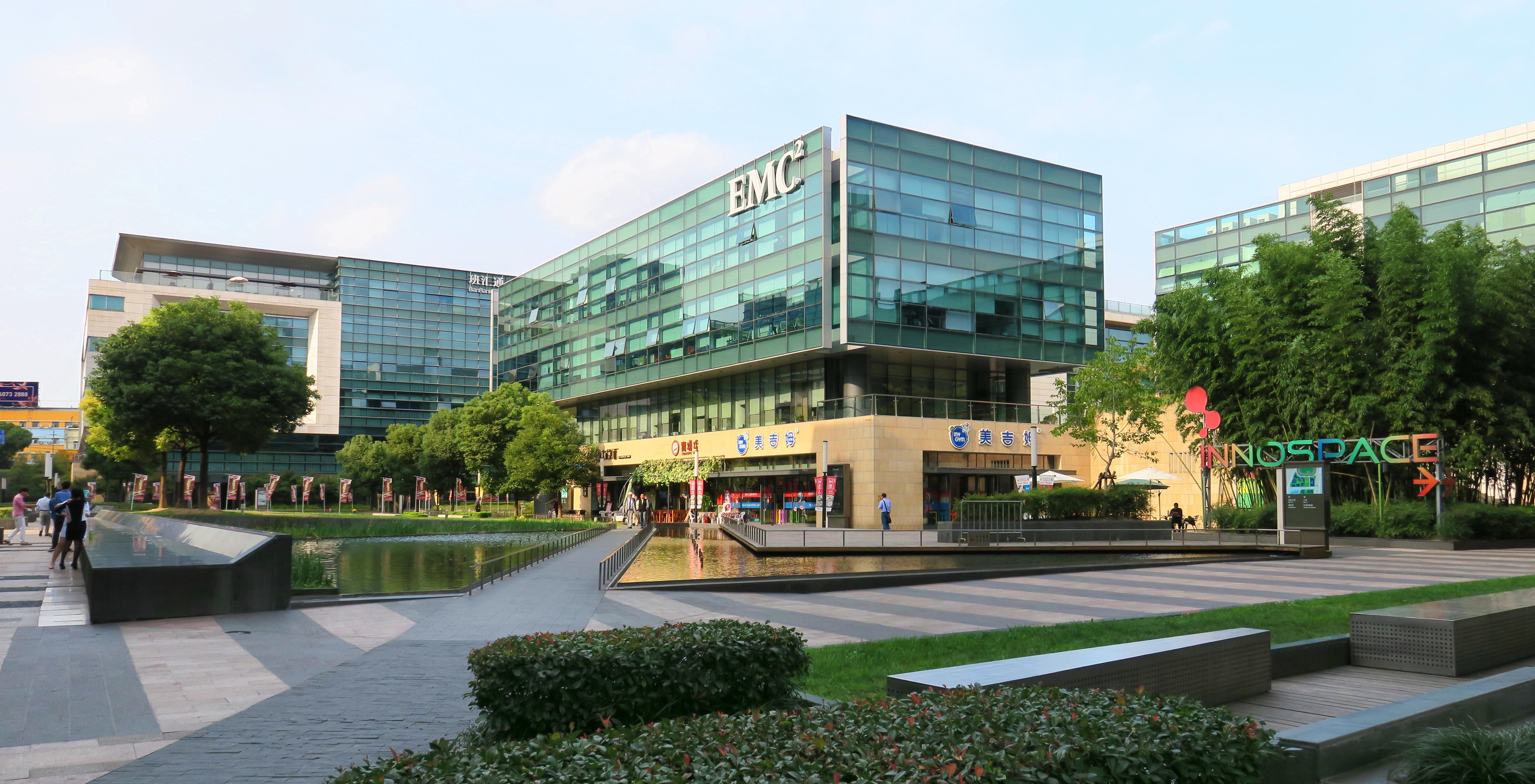 上海五角场创智天地发展现状怎么样都有哪些大企业和有趣的小团队入驻