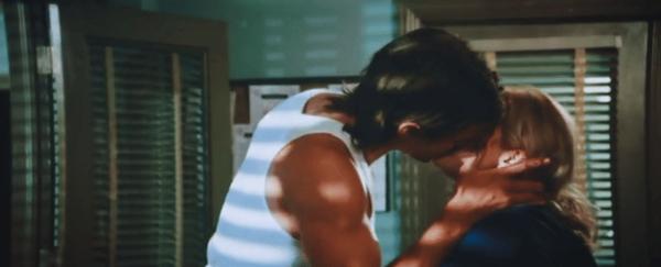 《壳》抄袭失败，这部R级新作扑街了？