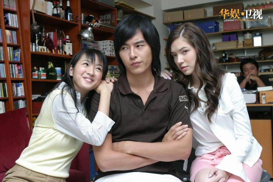 如何评价郑元畅的外形?