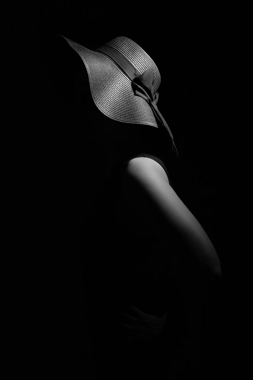 白色衣服变黄怎么洗白