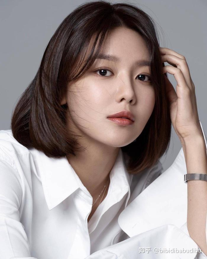 luna(朴善怜)与金泰妍相比,唱功几乎相当,为何不红? - 知乎