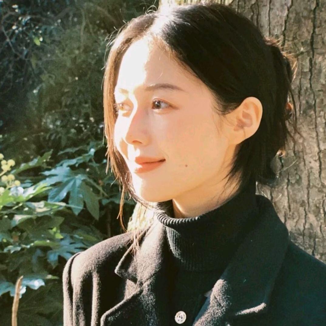 有哪些好看又不俗的头像? - 知乎