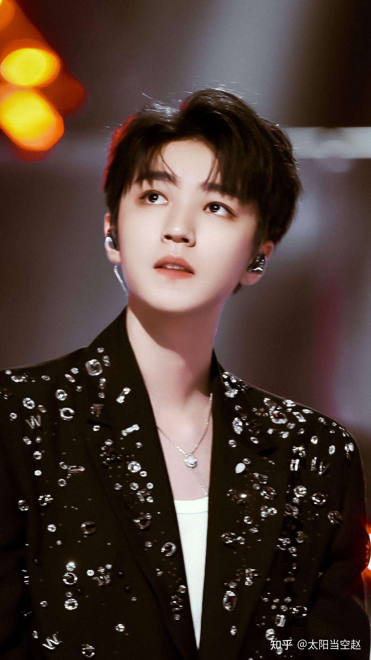 王俊凯是不是真的变了? - 知乎