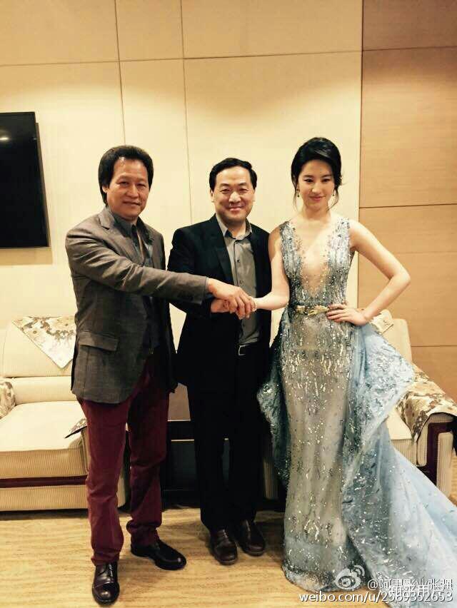 陈金飞作为经纪人能把刘亦菲捧红为什么现在换成杨采钰却不温不火了最