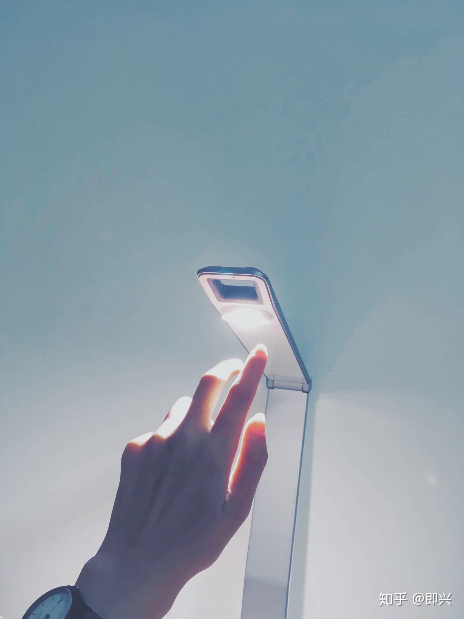 怎样拍出好看的手的照片? - 知乎