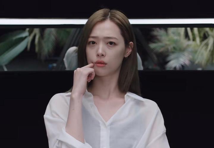 崔雪莉"遗作"公开:一个"被美丽束缚"的"思想家"! - 知乎