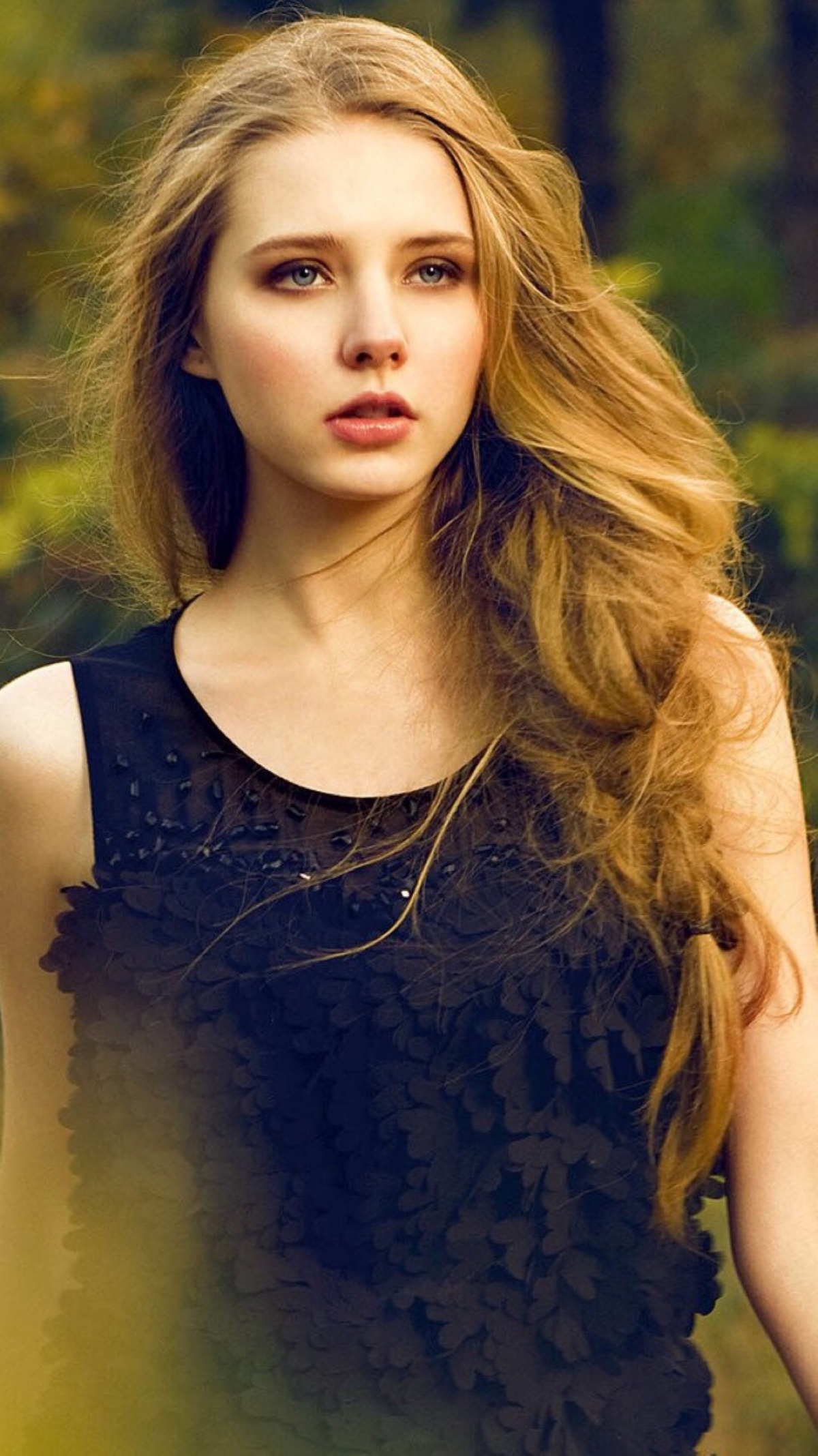 有哪些超有气质的欧美模特壁纸? - 知乎