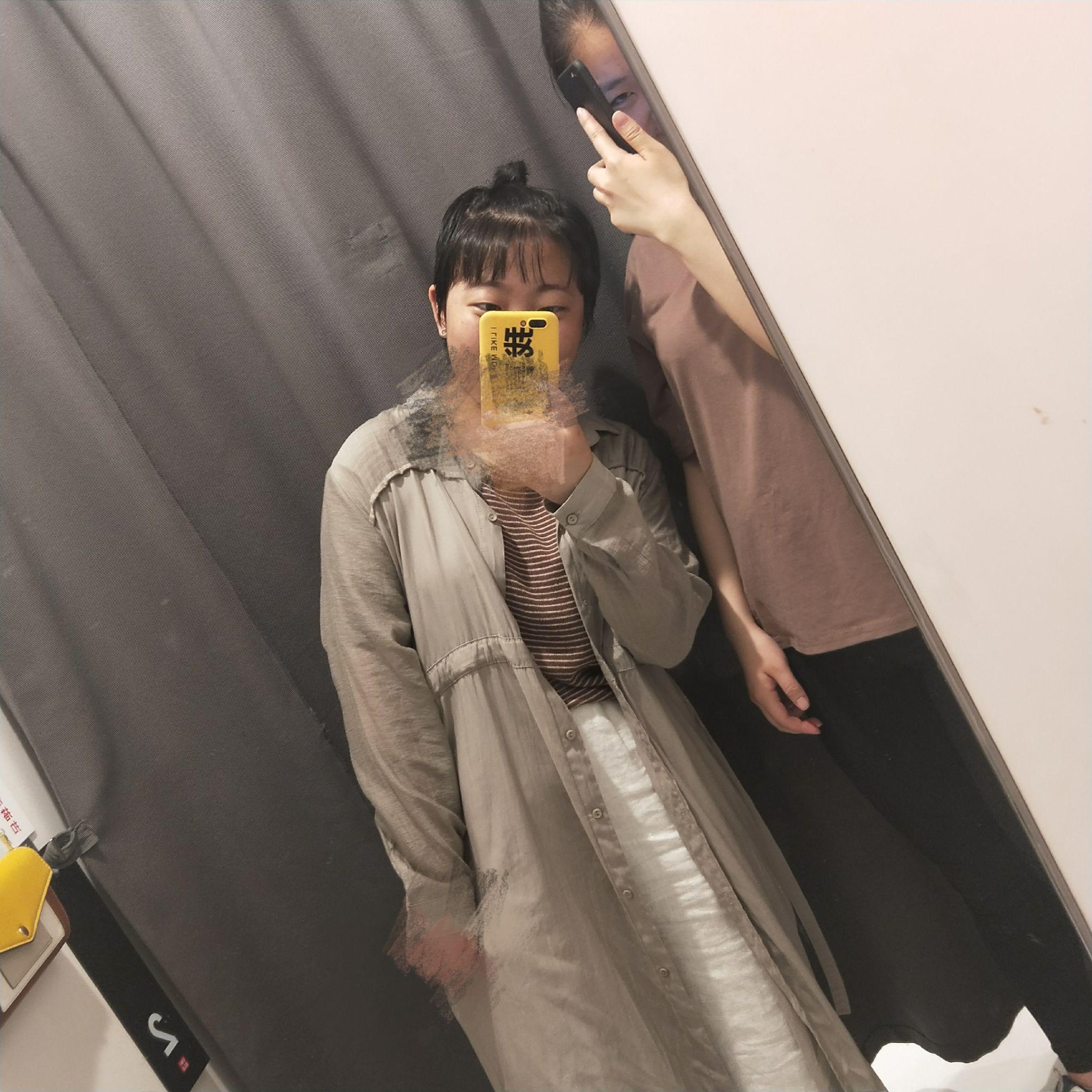 本人一米四七在这里搞一个一米四女孩子的穿搭有没有神仙女孩来分享一