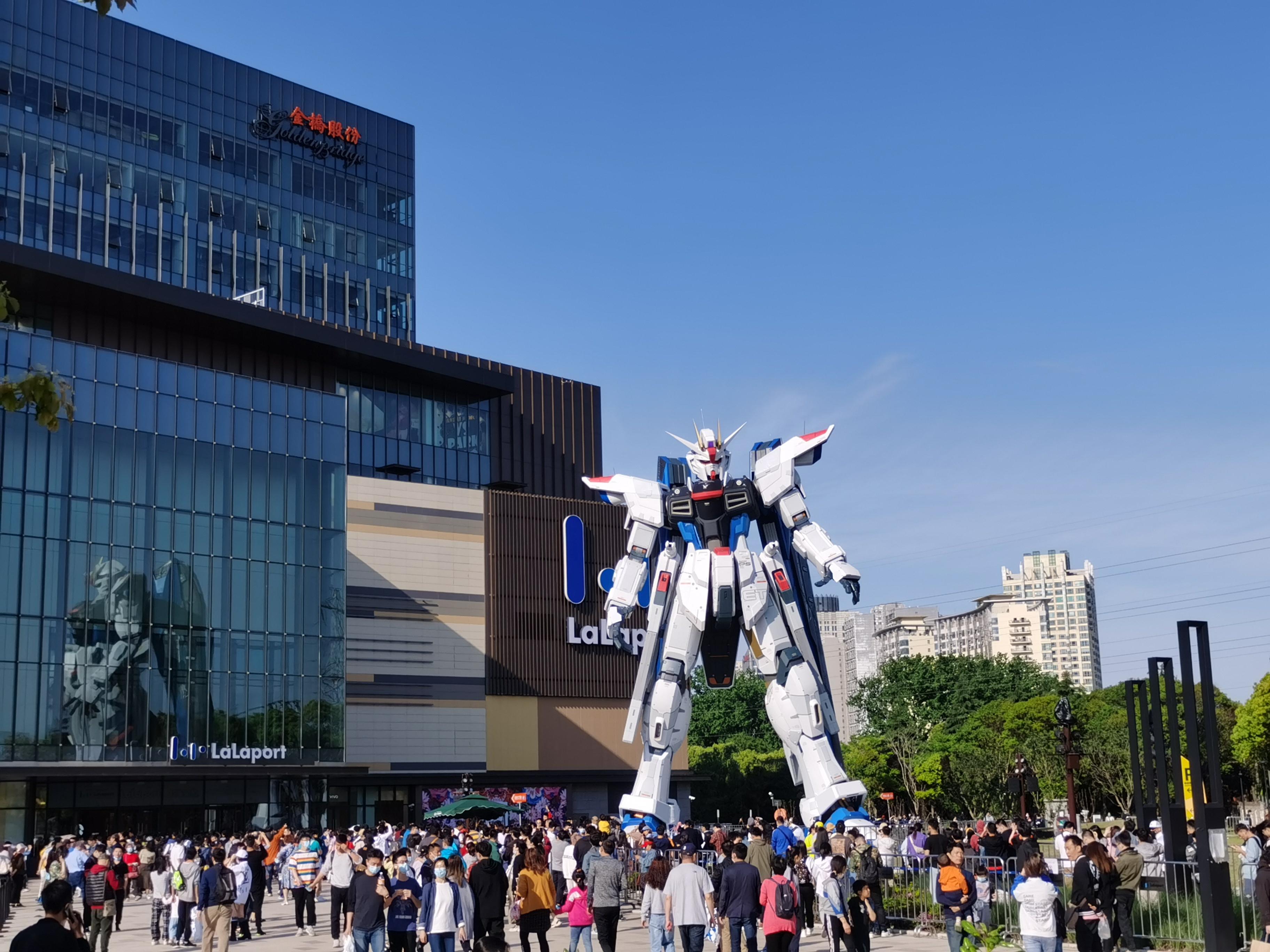 如何看待 18 米 1:1 比例「自由高达」像正式亮相上海?