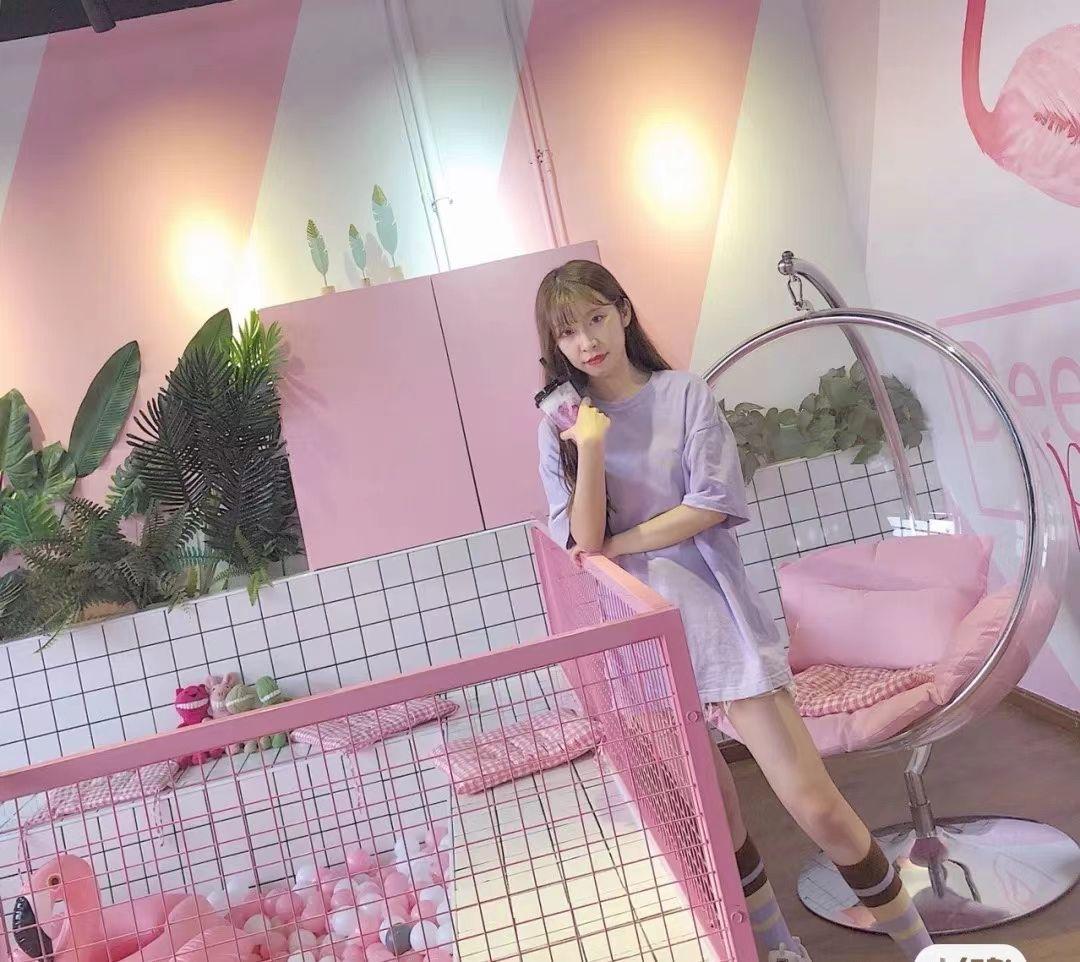 谁给介绍下"自拍馆"是怎样的?