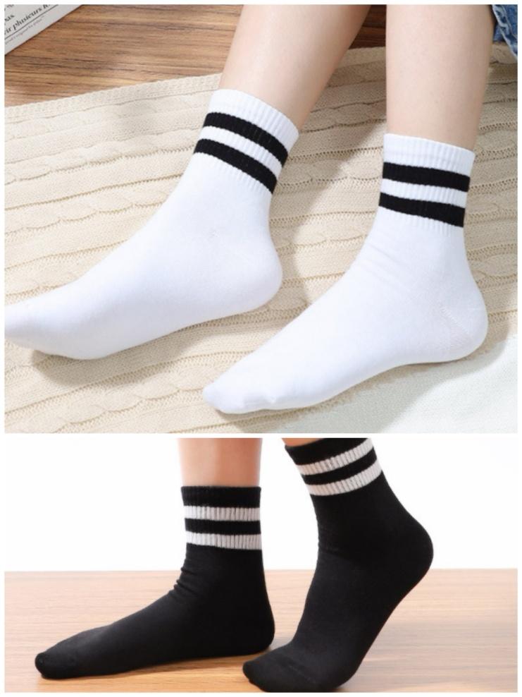 女生夏天穿帆布鞋或者运动鞋穿袜子吗?还是光着脚穿? - 知乎