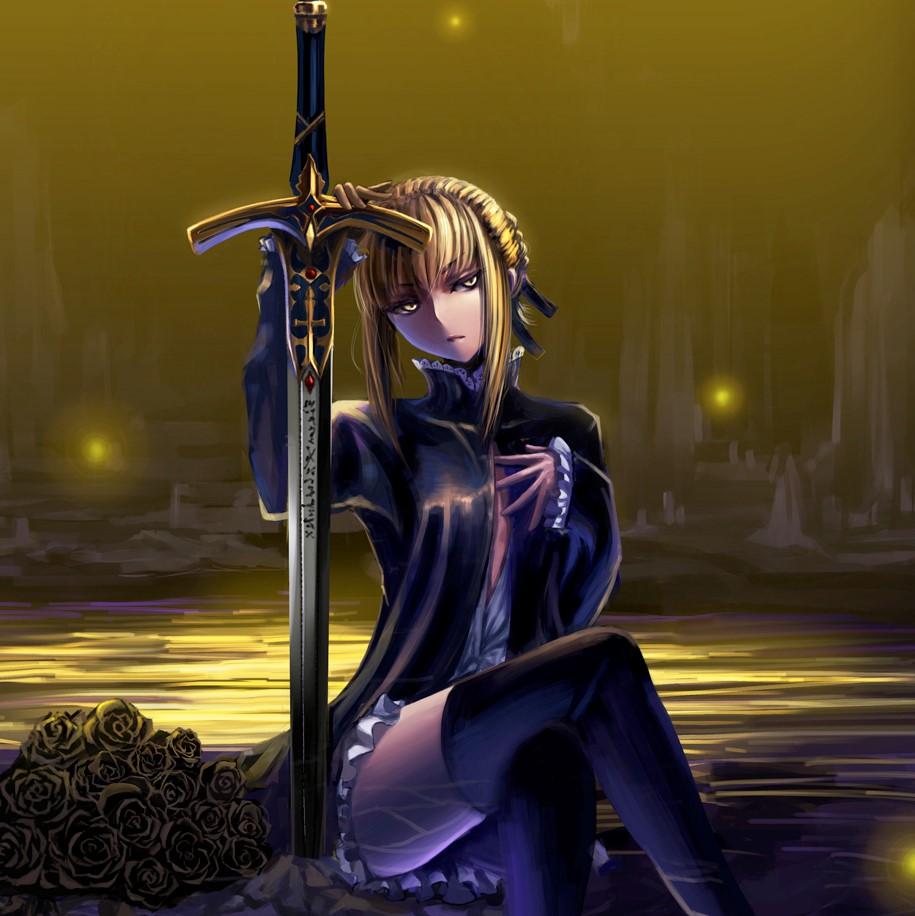 有没有特别好看的动漫头像女最好是持枪或持刀的