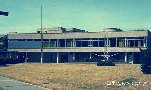 现代主义设计大师都有谁? 他们的代表作品都有什么? - 知乎