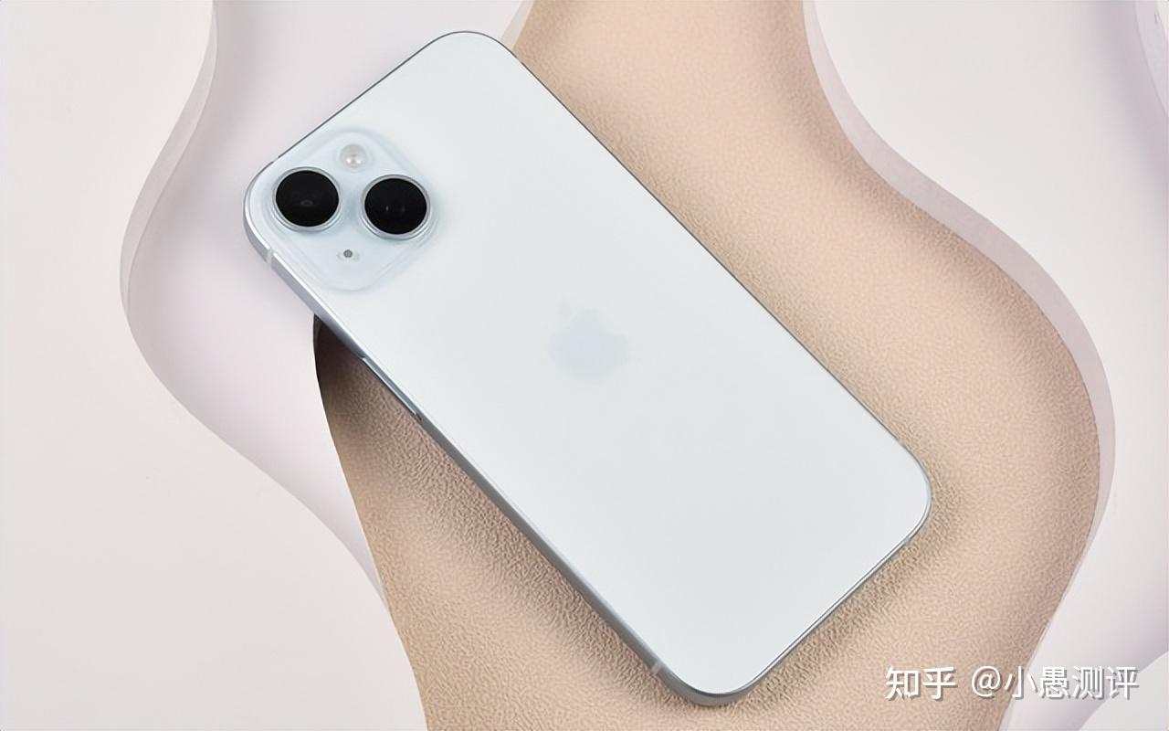 苹果iPhone15深度体验三天以后,不吹不黑地,说说自己的使用感受 - 知乎