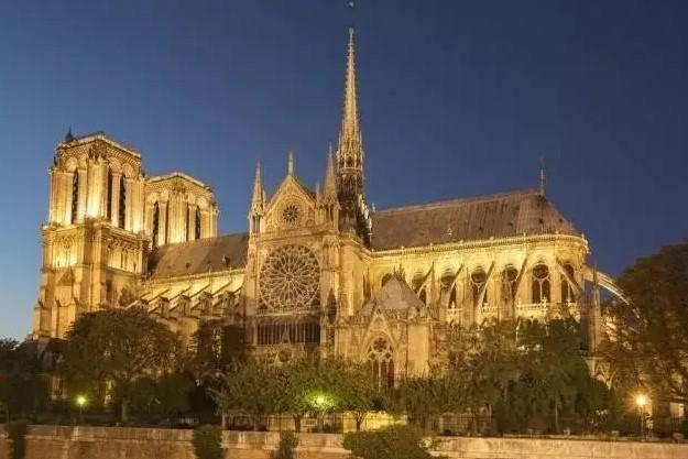 法国巴黎第十二大学高级工商管理硕士emba项目简介